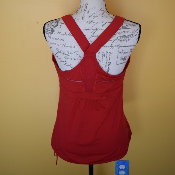 Athleta Red Top L - Picture 3 of 3